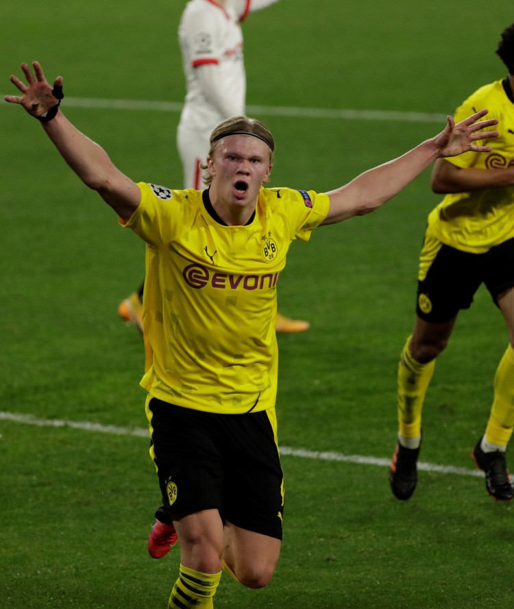 某次他在关 某次他在关