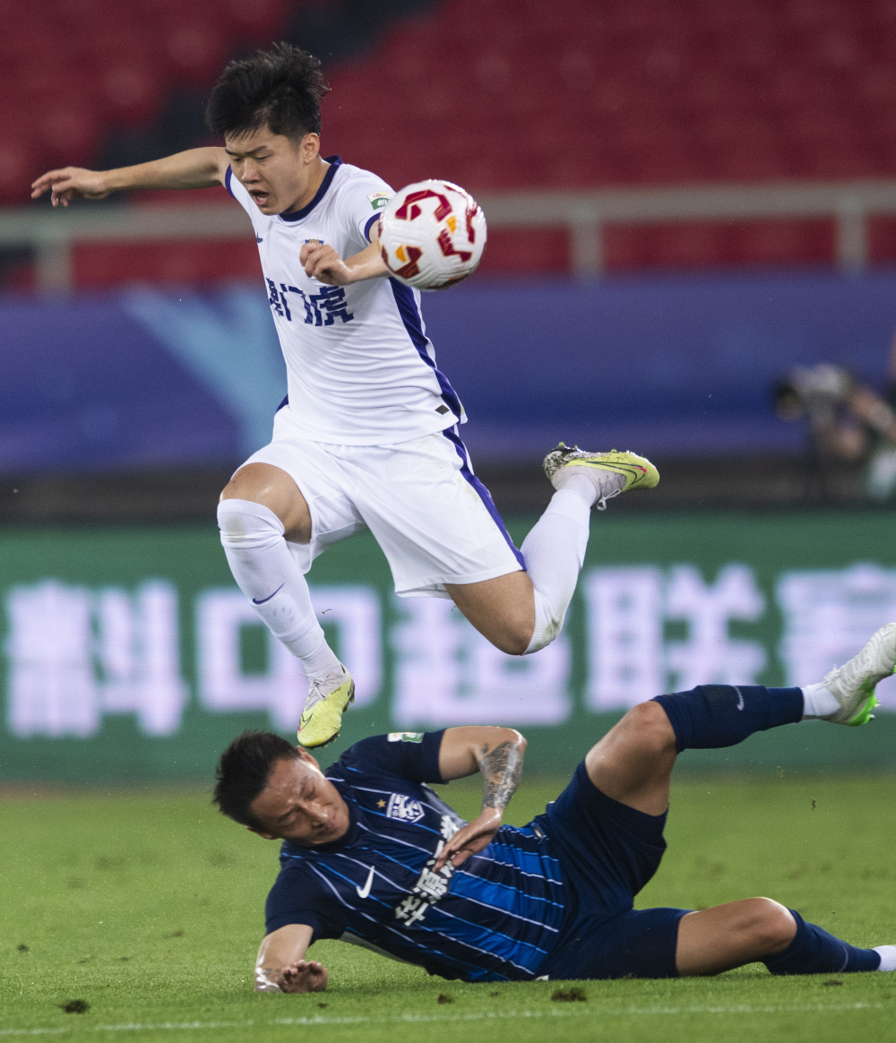 队反击战术 队反击战术