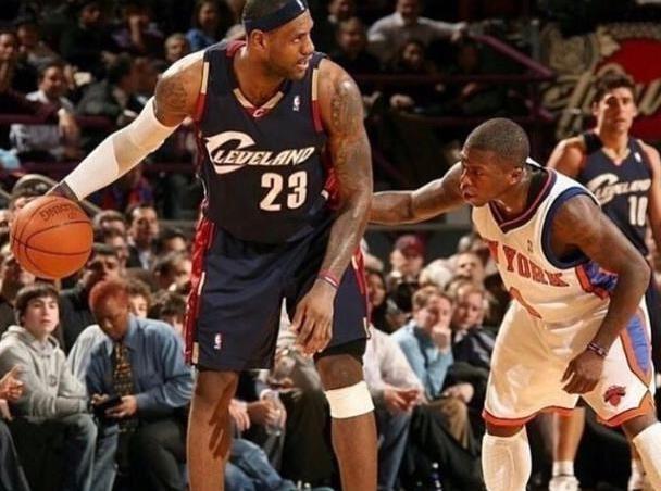 向世人展现 向世人展现